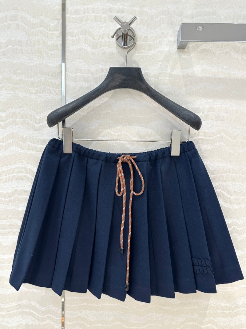 Miu Miu Wool Pleated Mini Skirt in Navy