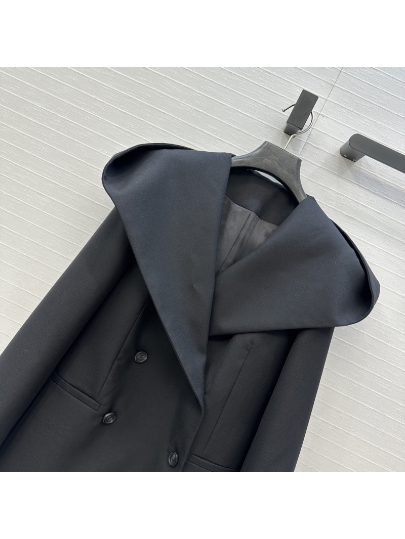 Alaia Black Wool Gabardine Hooded Blazer – Tailored Double-Breasted Jacket with Structured Silhouette