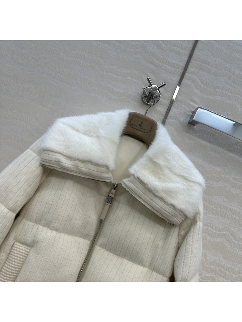 Brunello Cucinelli Mink Fur Collar Cashmere Wool Blend Goose Down Puffer Coat | Old Money Style Luxury Outerwear