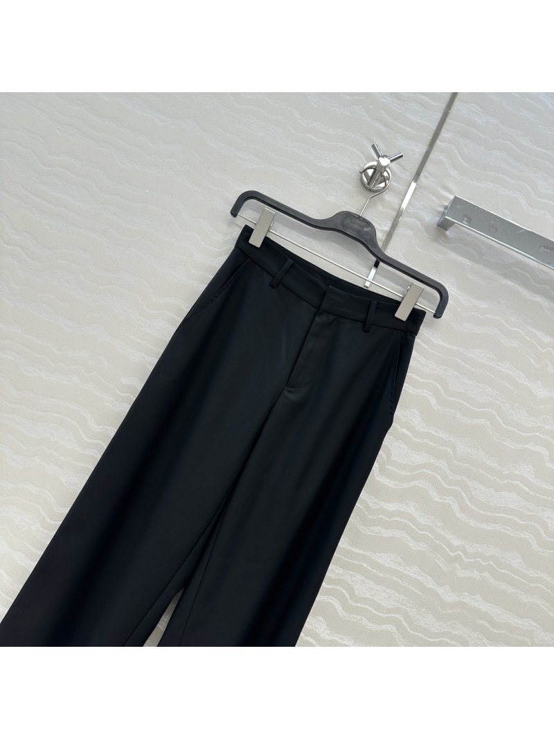 Bottega Veneta Wool Blend Straight-Leg Trousers – Mid-High Waist, Minimalist Tailoring, Timeless Elegance