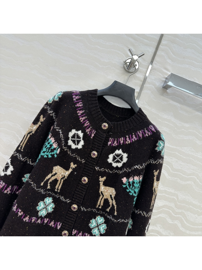 Chanel Limited Edition 25N Coconeige Ski Collection Cardigan – Deep Purple – Custom Wool Yarn – Fair Isle Knit