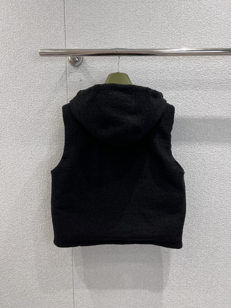 Gucci Reversible Hooded Gilet in Black | Sumptuous Wool Bouclé & Iconic GG Monogram | Dual-Wear Luxury