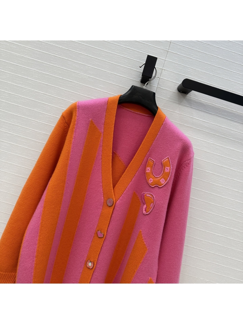 Hermès Double-Knit Cashmere Cardigan | Autumn Winter New Arrival | V-Neck, Color-Block Design, 3D Embroidered Horseshoe Logo