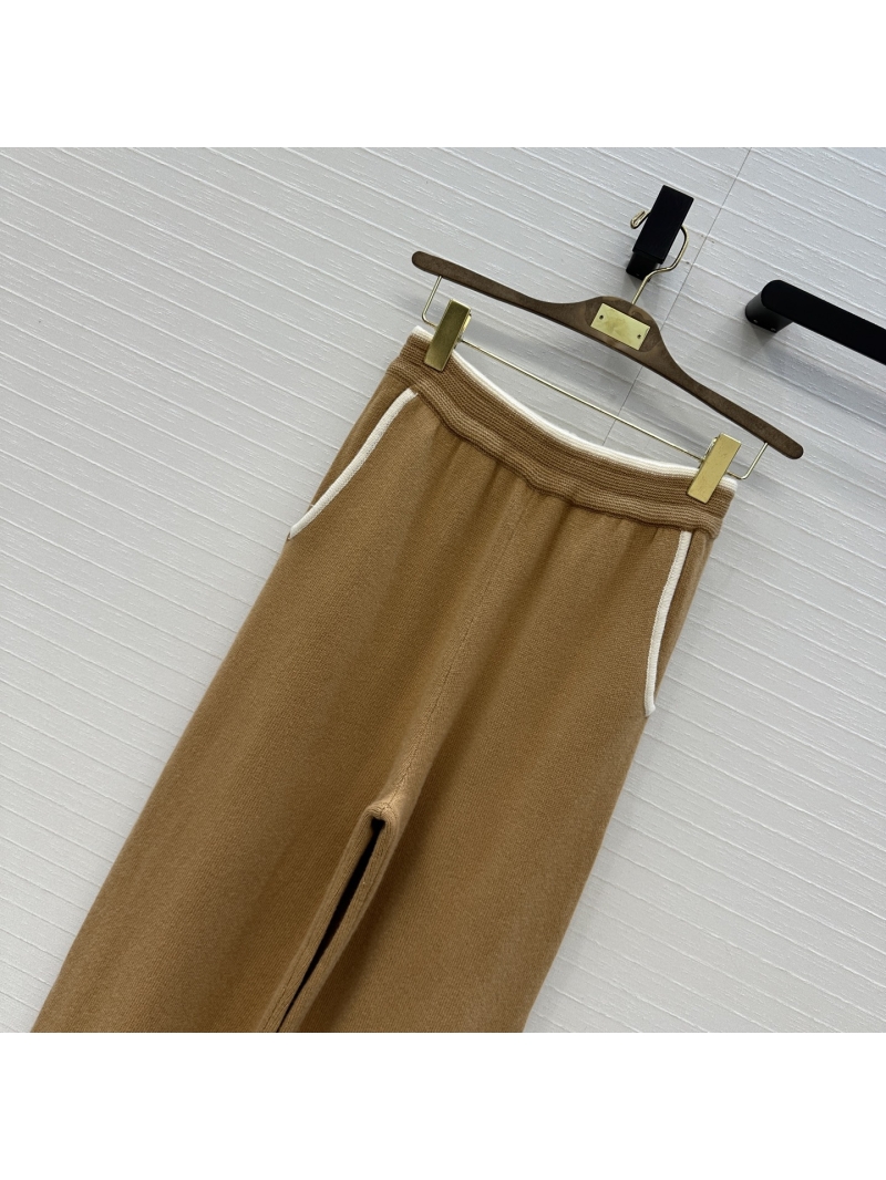 Loro Piana Cashmere Wide-Leg Pants in Caramel – Old Money Chic, Swiss Crafted, Elastic Waist