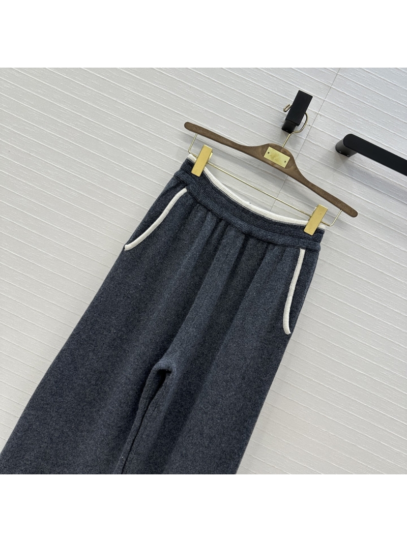 Loro Piana Cashmere Wide-Leg Pants in Grey – Old Money Chic, Swiss Craftsmanship, Elastic Waist