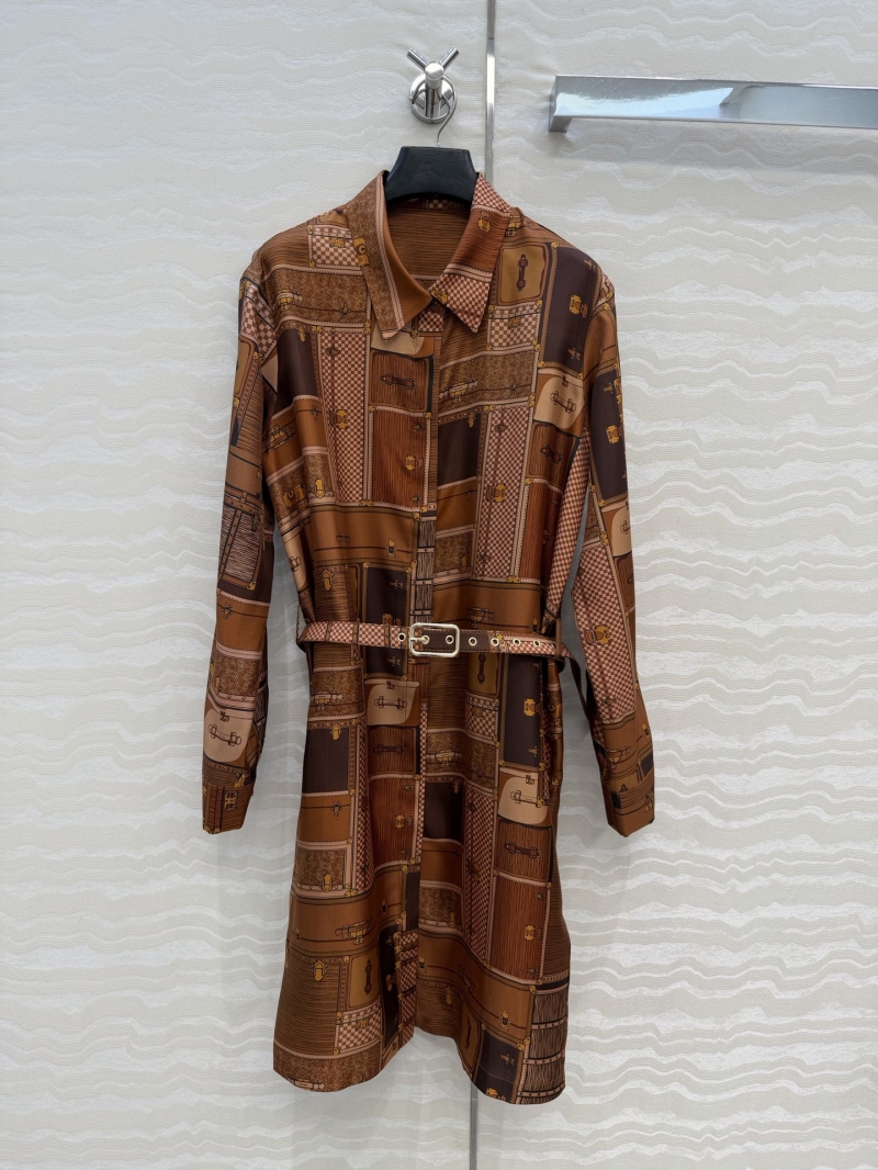 Louis Vuitton Opulent Monogram Silk Twill Shirt Dress with Cinching Waist Belt, Brown Print