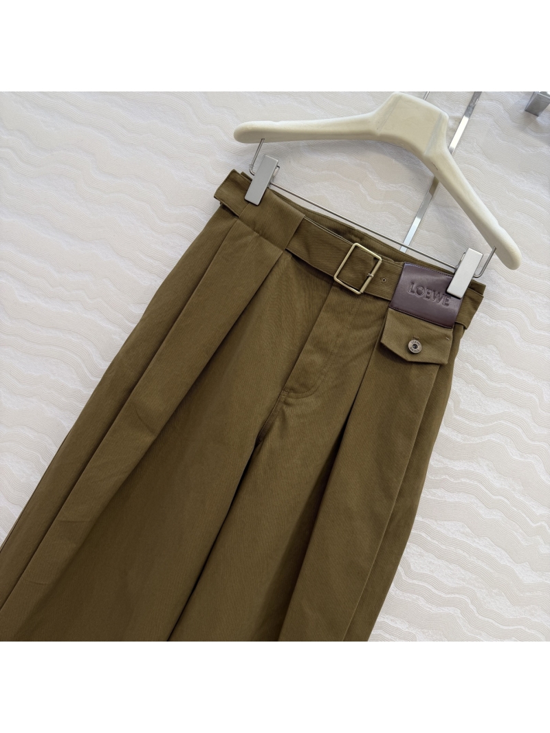 Loewe Custom Cotton Twill Wide-Leg Trousers – Tailored Mid-Rise with Leather Logo Waist Patch