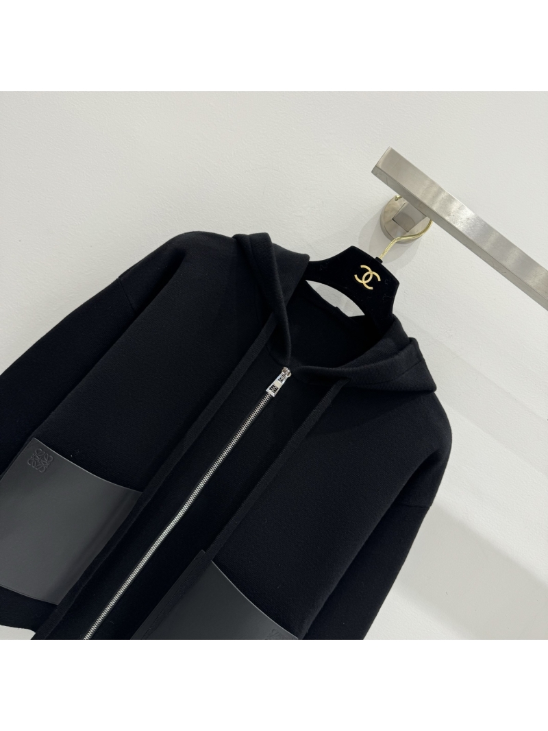 Loewe Cropped Hooded Leather Pocket Jacket in Black - Signature Anagram Logo, Relaxed Boxy Silhouette