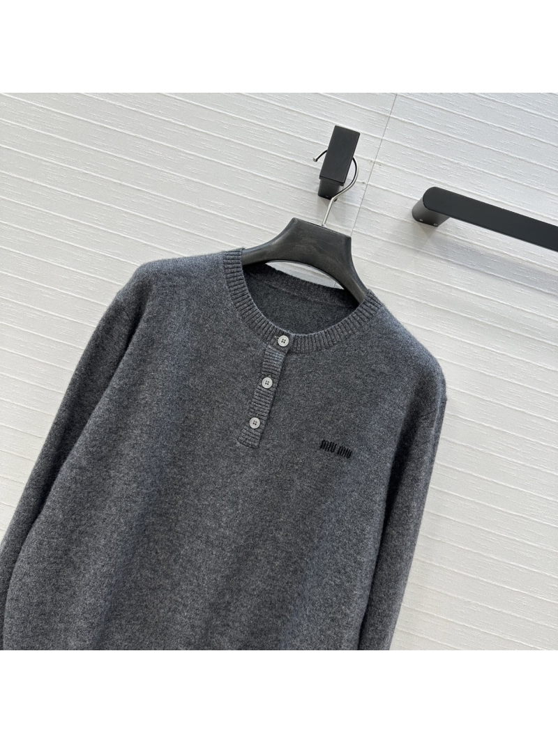 Miu Miu Round Neck Cashmere Blend Knit Sweater – Signature Logo, Relaxed Fit, Autumn Winter Layering Essential