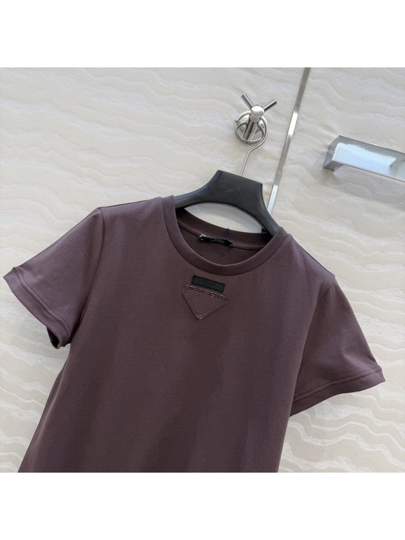 Prada 100% Cotton Cropped Short Sleeve T-Shirt with Wire-Stitched Pleats - Minimalist Luxury & Modern Silhouette