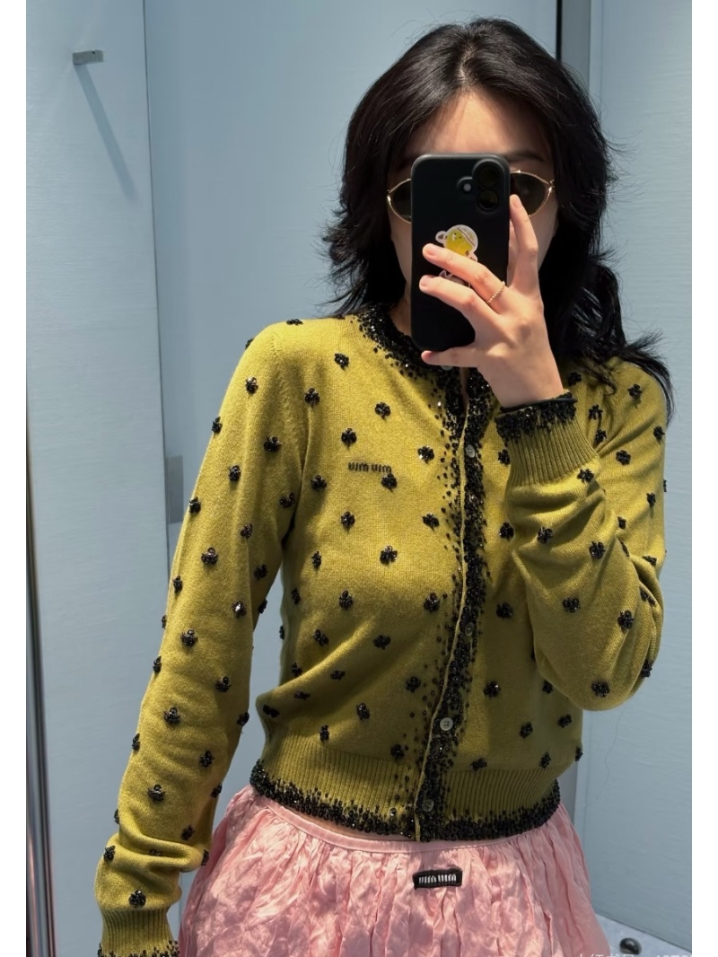 Miu Miu Embellished Cashmere-Blend Cardigan | Hand-Beaded Floral Motifs | Cropped Fit