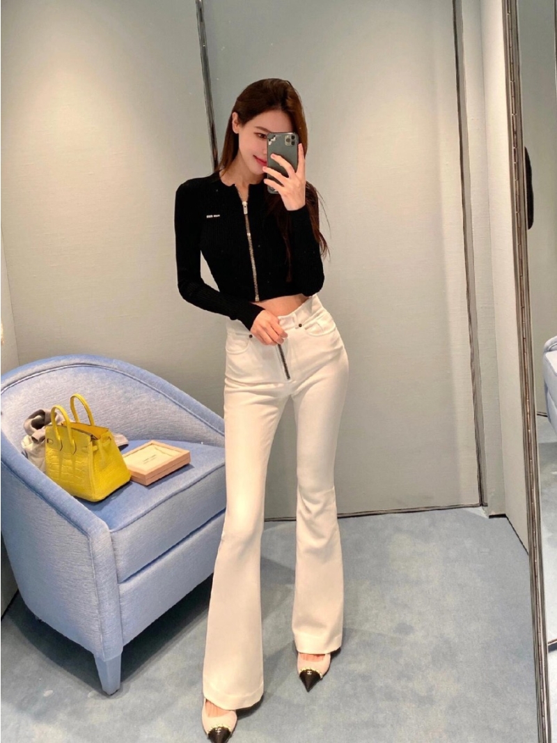 Miu Miu 24FW Ribbed Zip-Up Cardigan in Laine Virgine