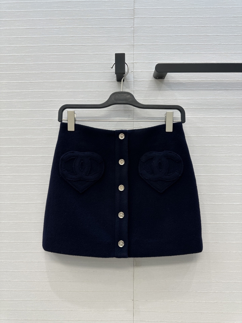 Chanel 25k Collection 100% Wool A-Line Mini Skirt with Heart-Shaped CC Pockets