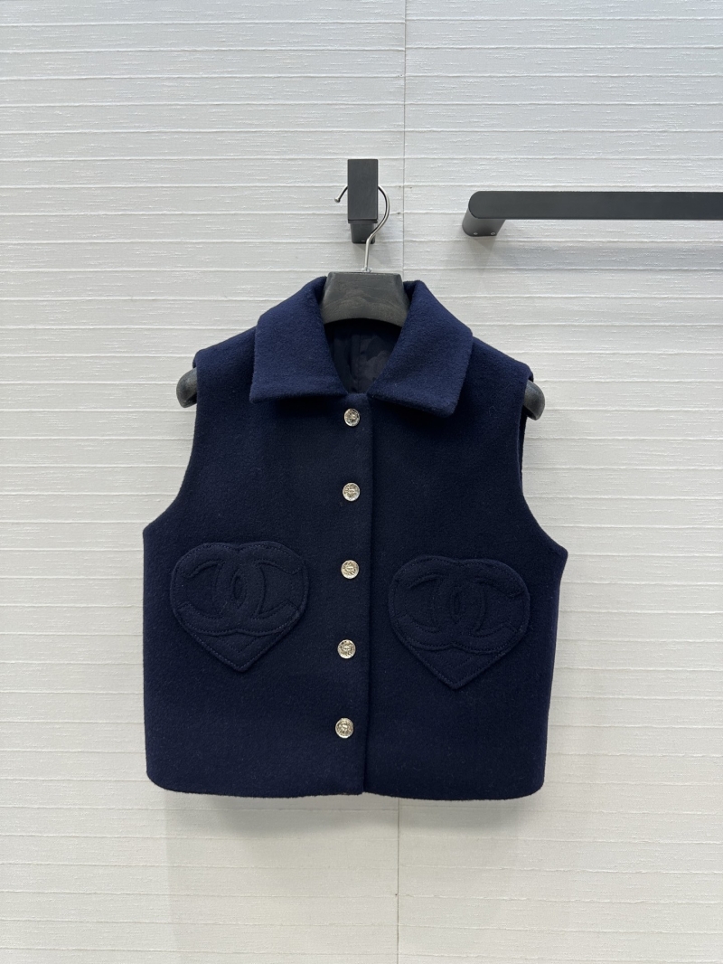 Chanel 25K 100% Wool Heart Pocket Cropped Vest