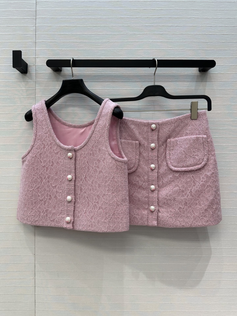 Chanel Pink Tweed and Lace Vest - Coco Girl 25B Collection, Short Cropped H-Line, Pearl Buttons