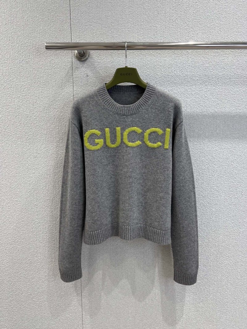 Gucci Signature Wool Knit Sweater | Elevated Relaxed Fit, Medium Gray with Neon Yellow Logo