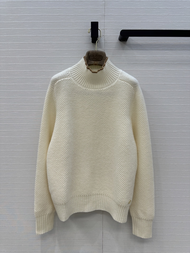 Loro Piana Cashmere High-Neck Chunky Knit Sweater – Cream White | Timeless Old Money Style
