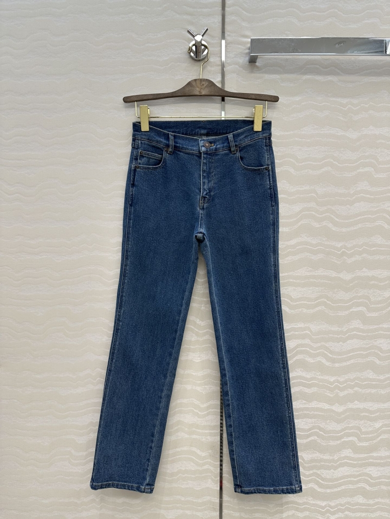 Loro Piana Brooke Imported Cotton Denim Cigarette Jeans | Old Money Aesthetic | Vintage Washed Blue